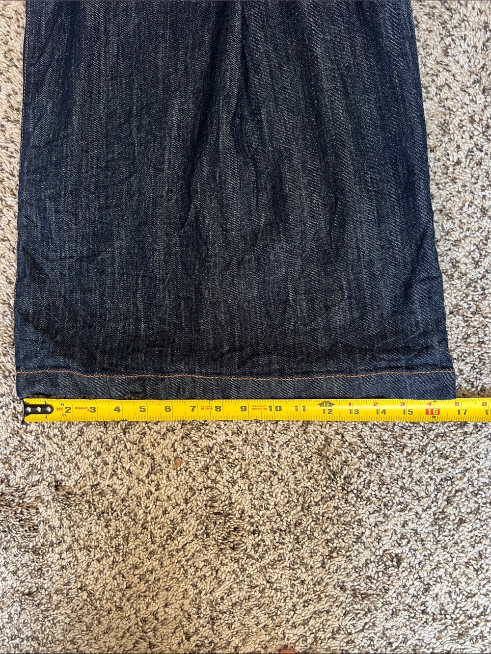VGUC Pilcro Anthropologie Seamed Flounce High Rise Wide Leg Jeans. Size 30 - Picture 13 of 13